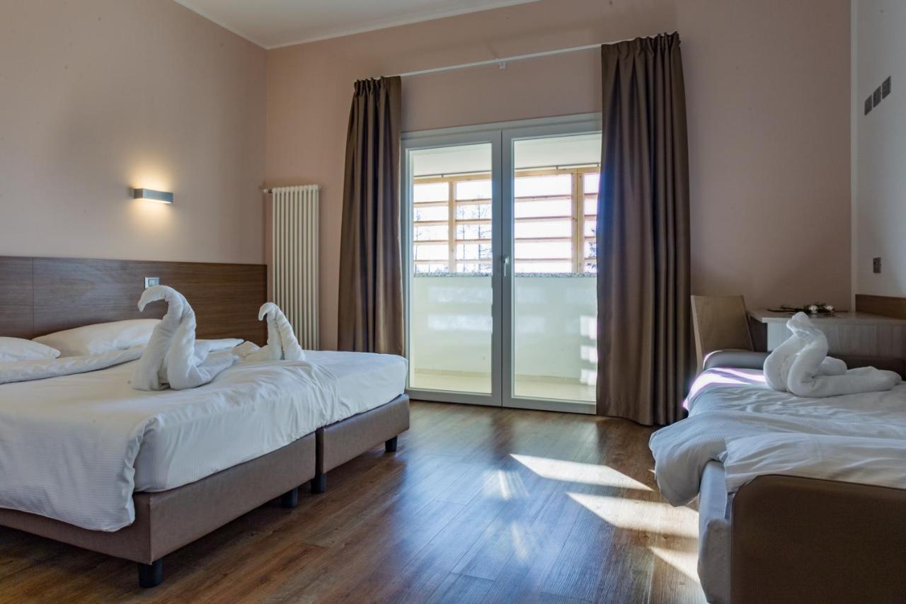 Hotel Milano Fondo Dış mekan fotoğraf