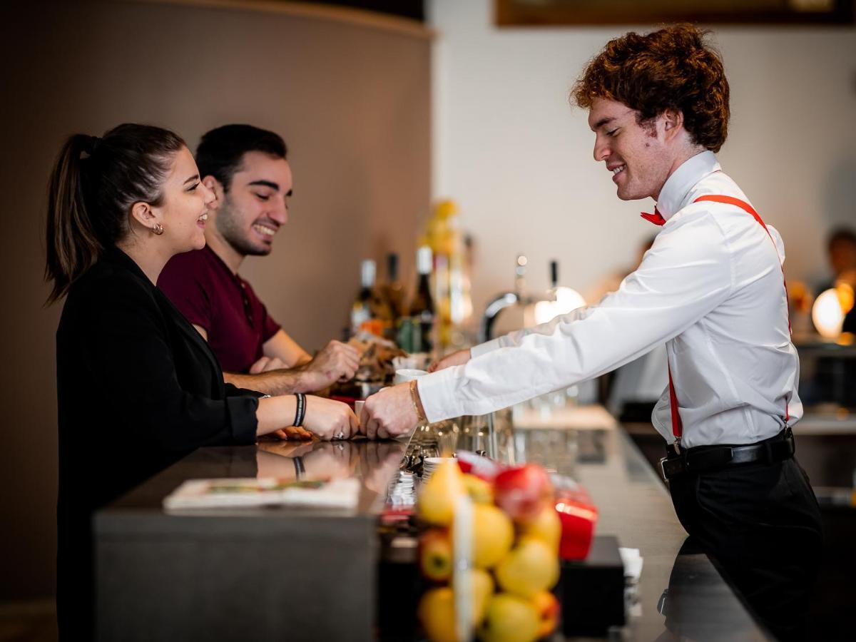 Hotel Milano Fondo Dış mekan fotoğraf