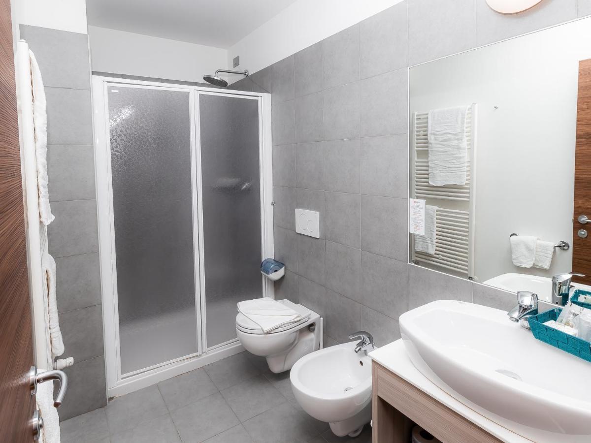Hotel Milano Fondo Dış mekan fotoğraf
